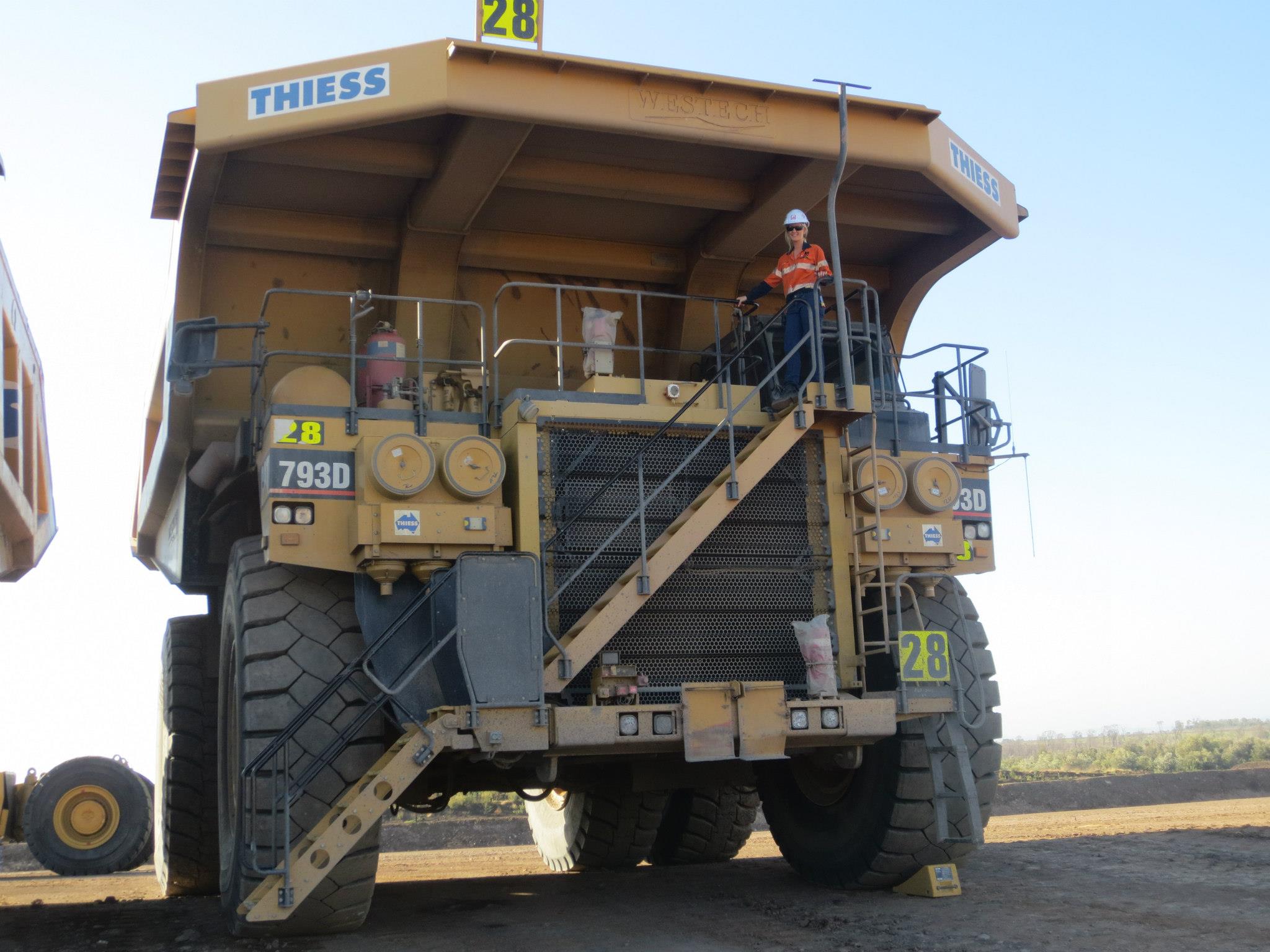 RIIMPO338E – Conduct rigid haul truck operations – RPL / Refresher